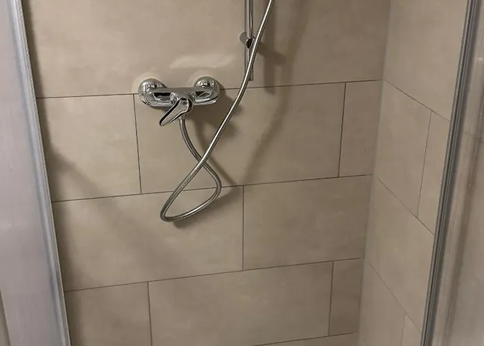 Monteurzimmer Auf Historischem Vierkanthof M شقة زولبيتش